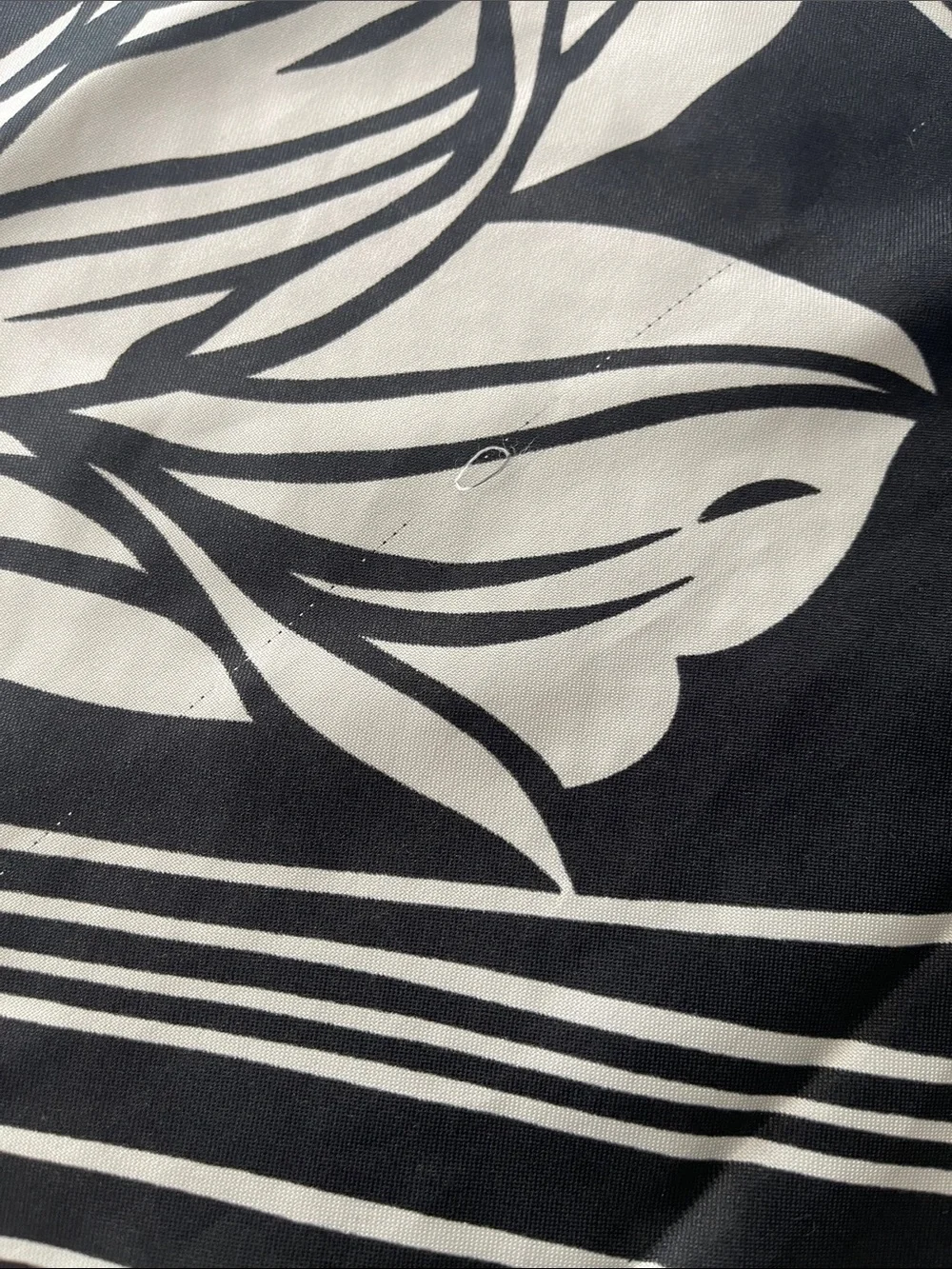 Vintage Made in Italy Black & White Floral Graphic Square Scarf 30x30. RN 13962